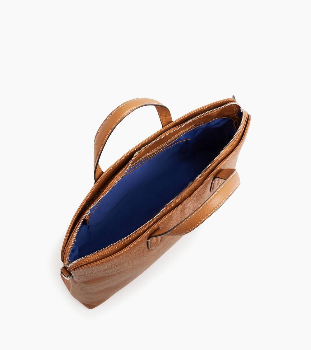 Letanneur SCHLIESSEN SIE SICH UNS HIER AN