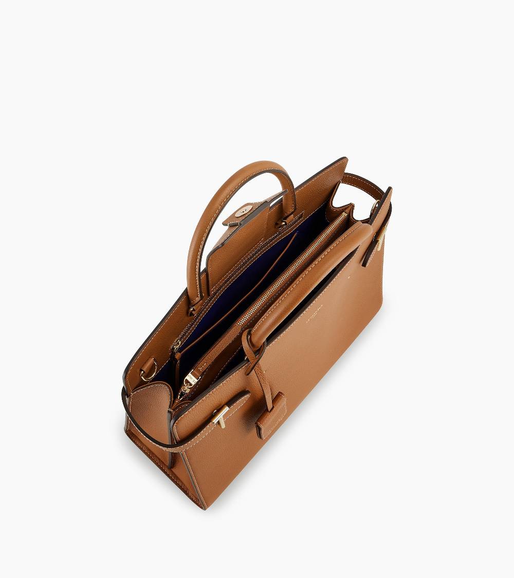 Letanneur SCHLIESSEN SIE SICH UNS HIER AN