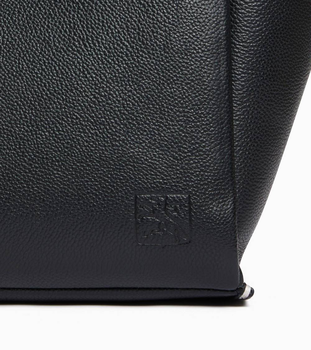 Letanneur SCHLIESSEN SIE SICH UNS HIER AN