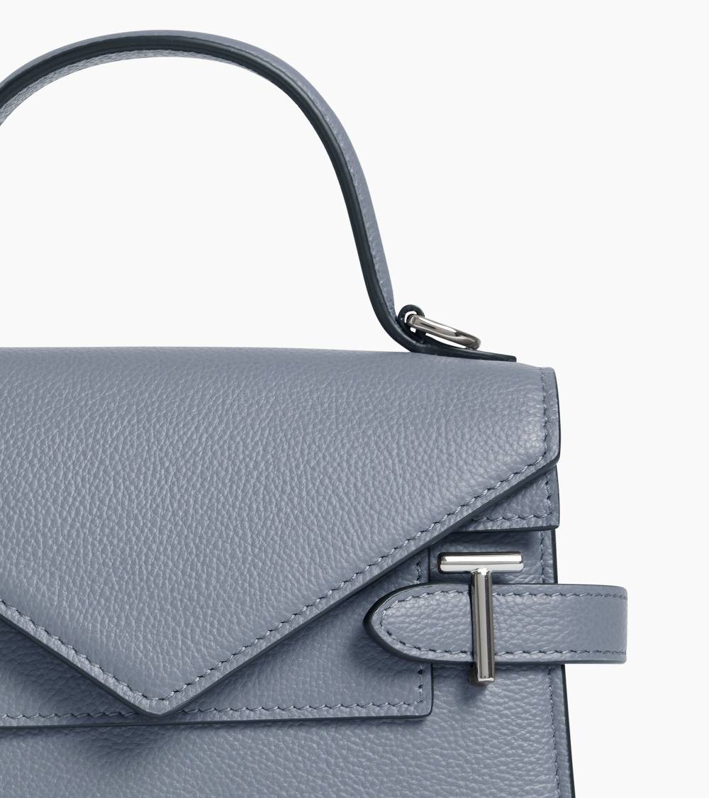 Letanneur SCHLIESSEN SIE SICH UNS HIER AN