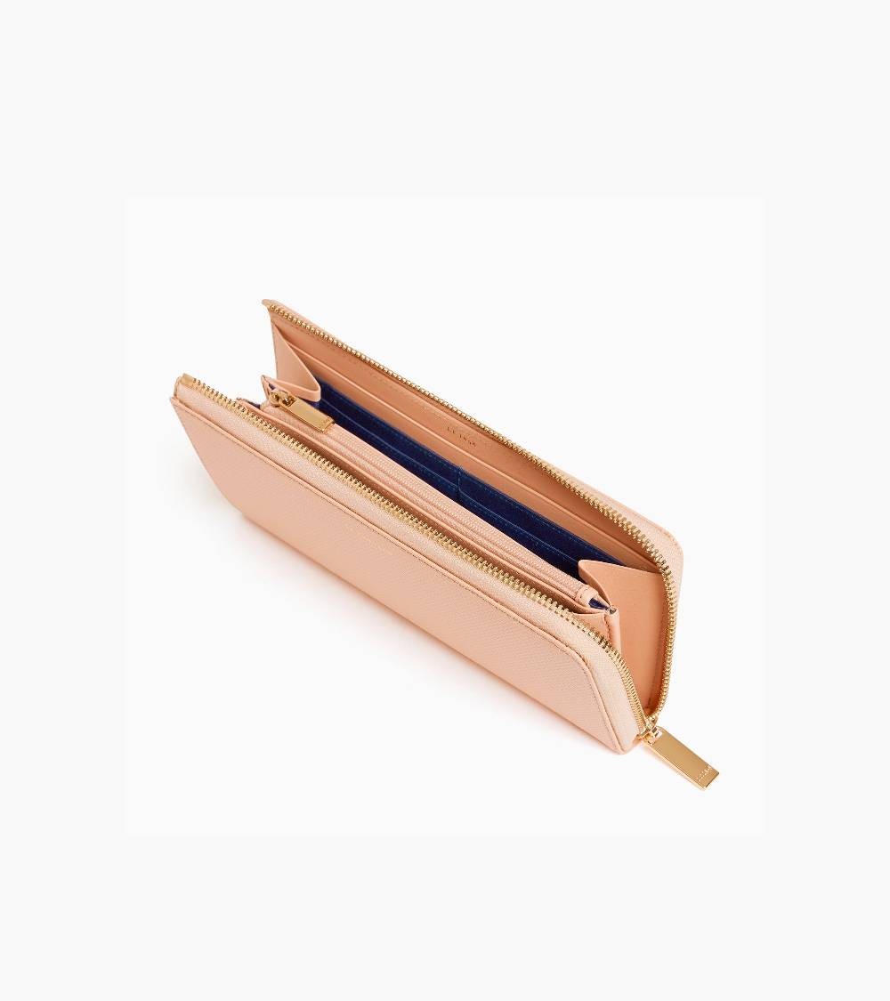 Letanneur SCHLIESSEN SIE SICH UNS HIER AN