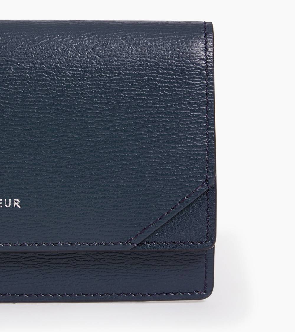 Letanneur SCHLIESSEN SIE SICH UNS HIER AN