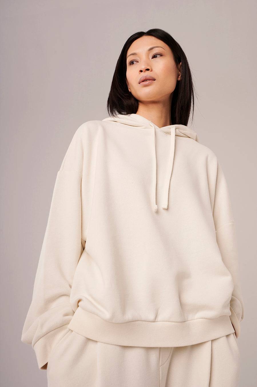 Liv Bergen Hoodie Come In Offwhite