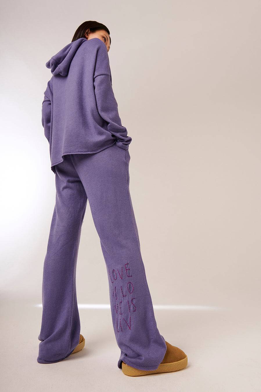 Liv Bergen Hose Knit In Purple Ash