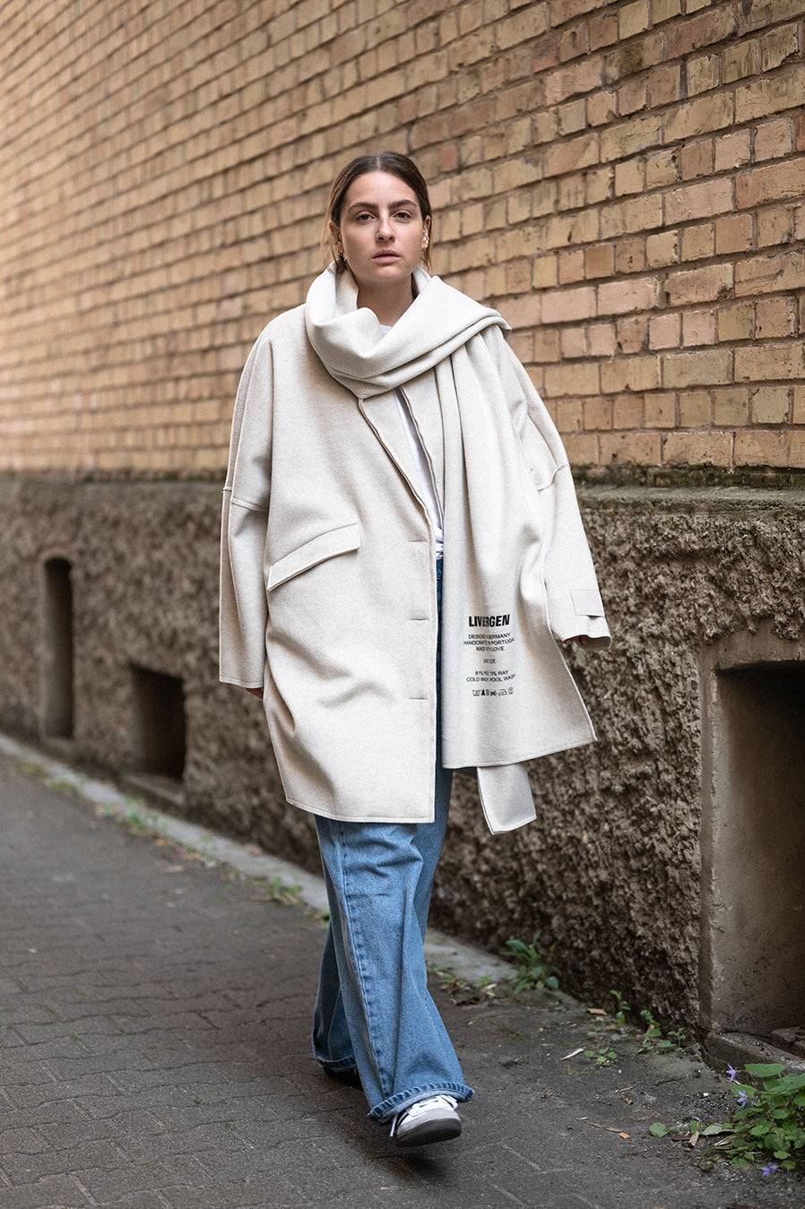 Liv Bergen Oversized Mantel In Sand