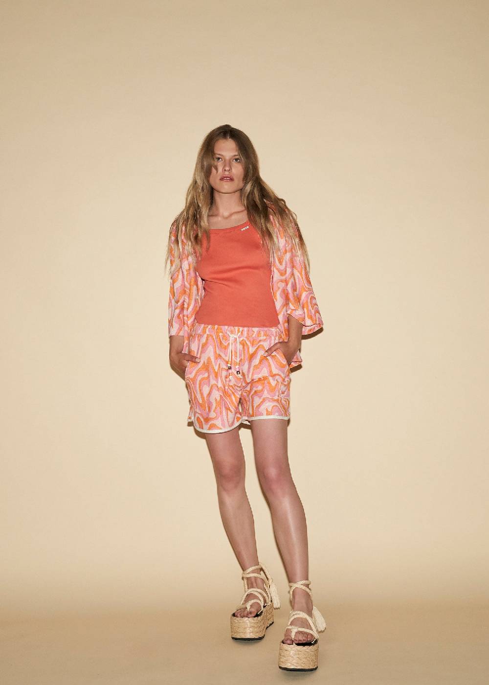 Liv Bergen Top Basic In Dried Tobacco