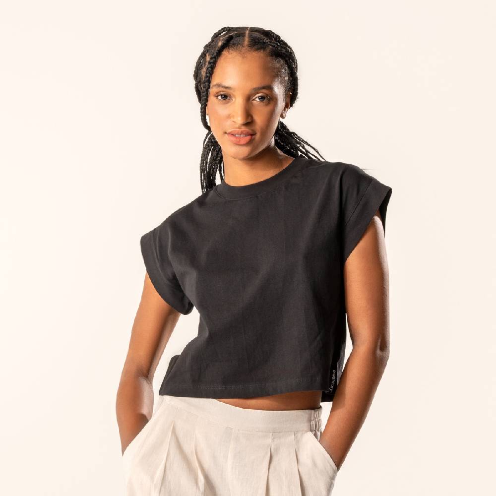 LIVING CRAFTS DANBI - Boxy T-Shirt - Black