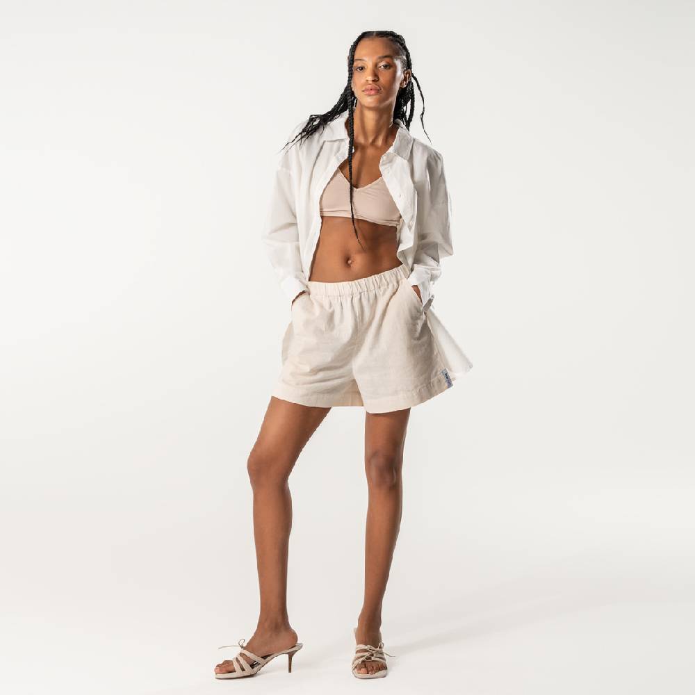 LIVING CRAFTS DORISA - Shorts - Sand