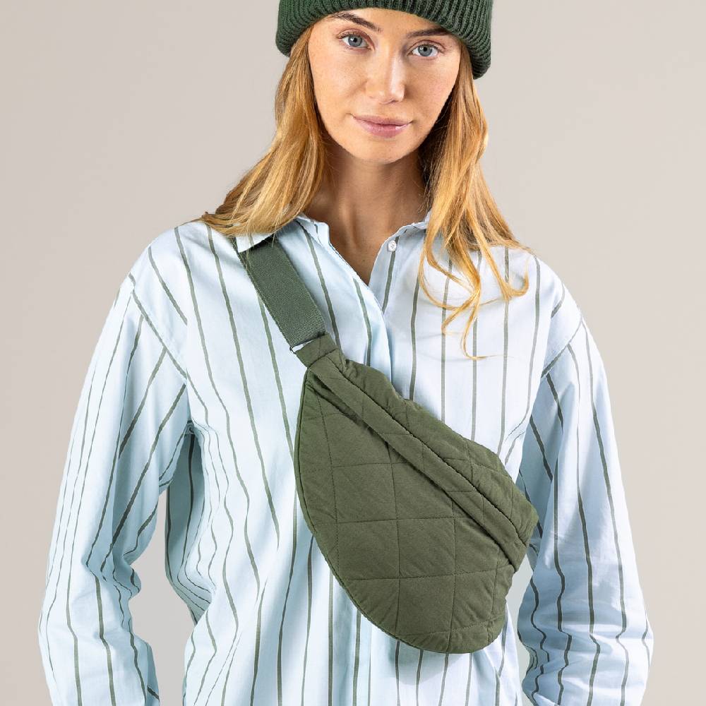 LIVING CRAFTS PEACHES - Hipbag - Dark Olive