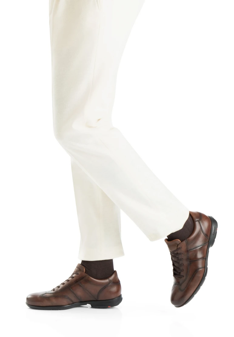 Lloyd AMIR Art. 24-600-05