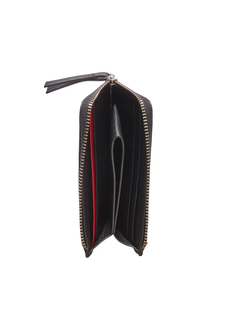 Lloyd CARDHOLDER Art. C22-23002-OA