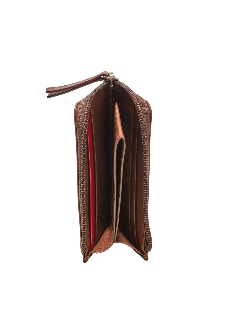 Lloyd CARDHOLDER Art. C22-23003-OI