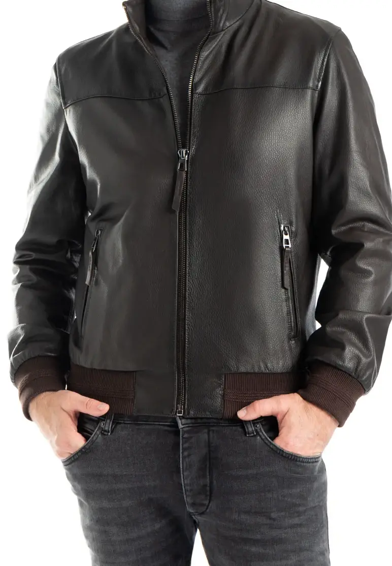 Lloyd Josh Art. E24-41027-OI