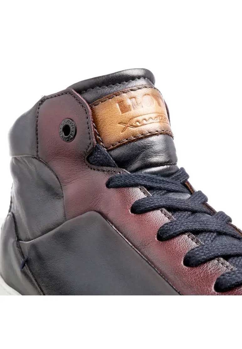 Lloyd MARSHAL Art. 22-541-12