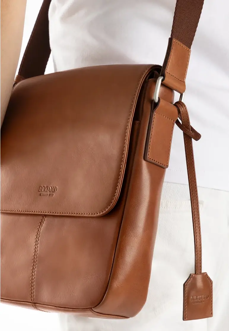 Lloyd MESSENGER BAG Art. C14-12003-OG