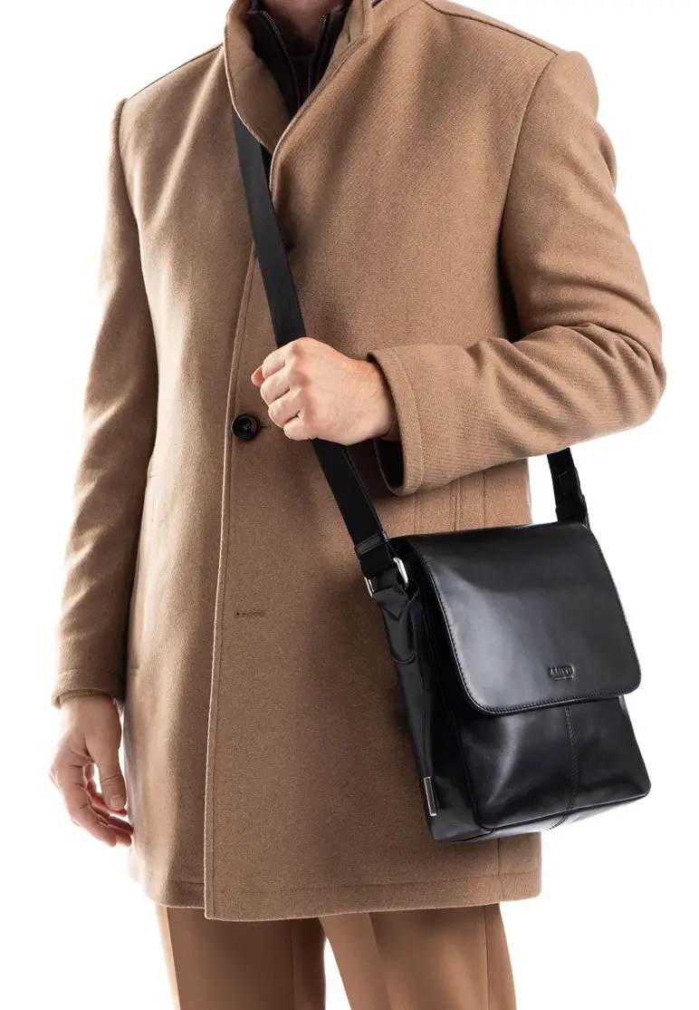 Lloyd MESSENGERBAG Art. C23-12001-OA