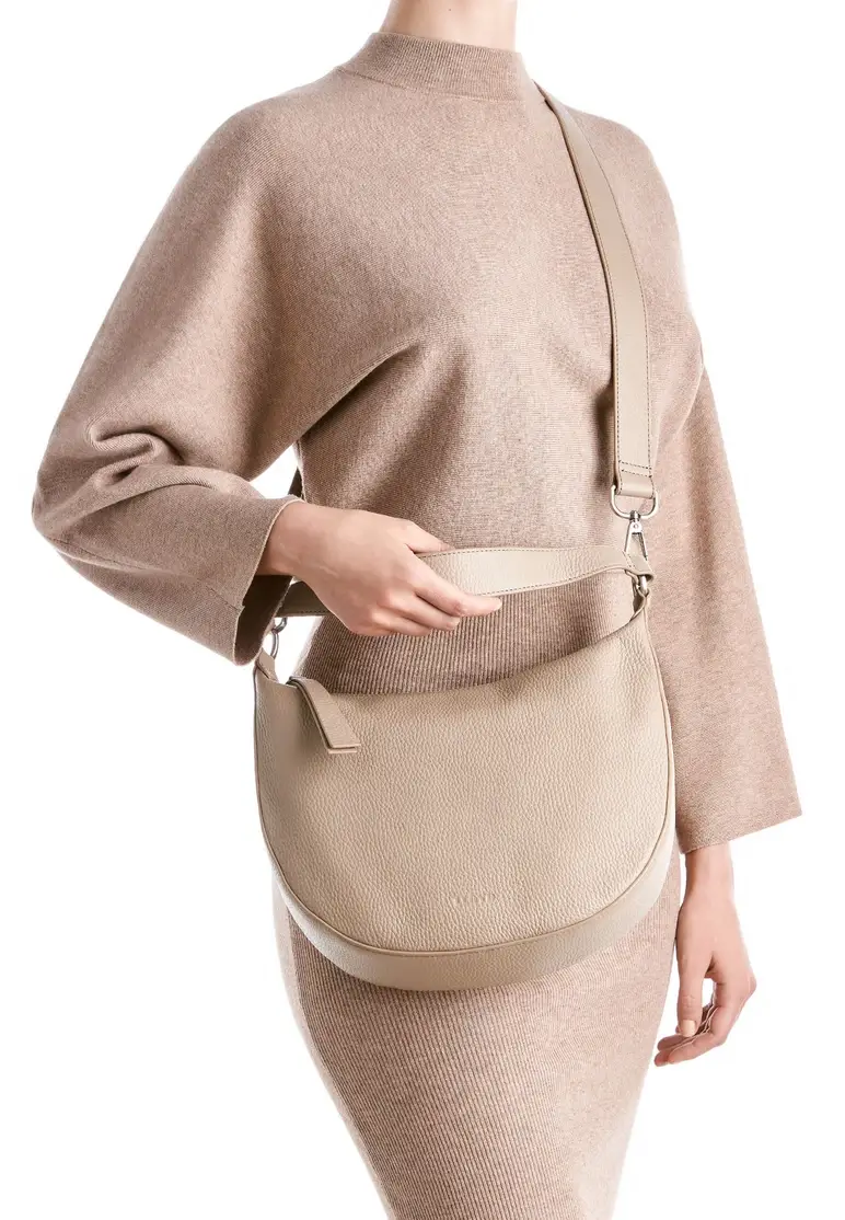 Lloyd Moon Shape Hobo Bag Art. D23-11005-OF