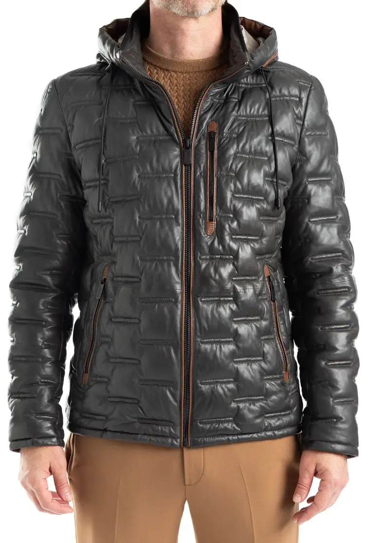 Lloyd Tanaro Art. E24-44001-OB