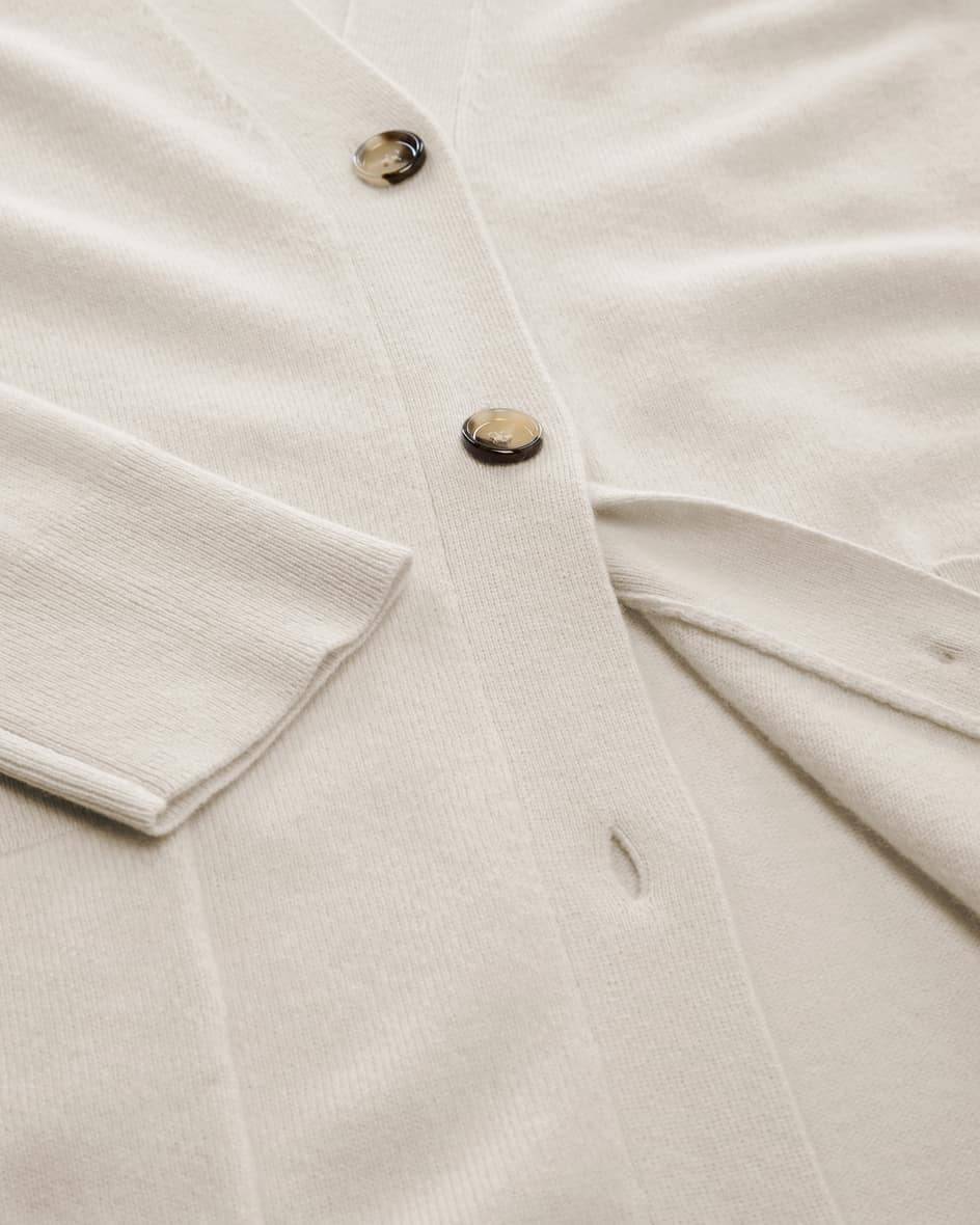 Allude Strickmantel