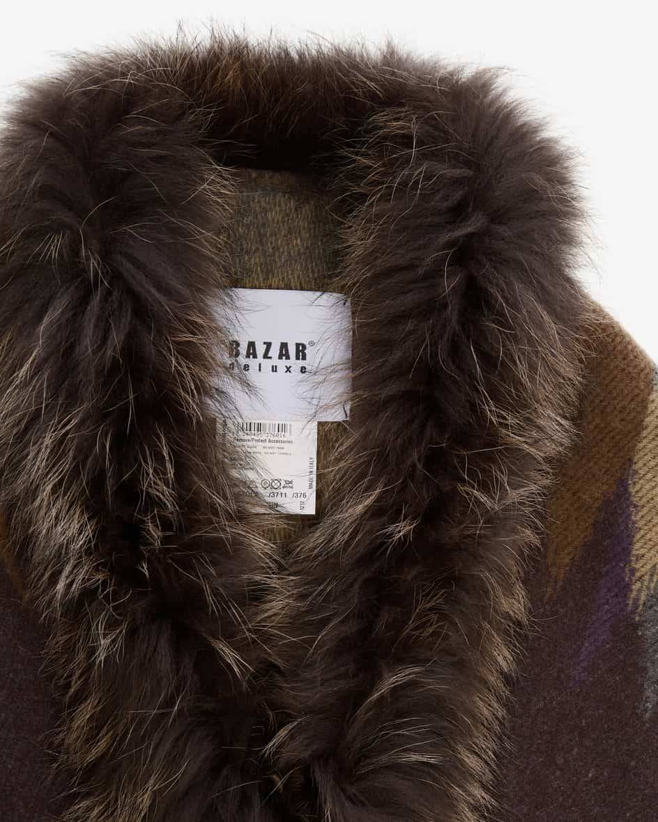 Bazar Deluxe Cape
