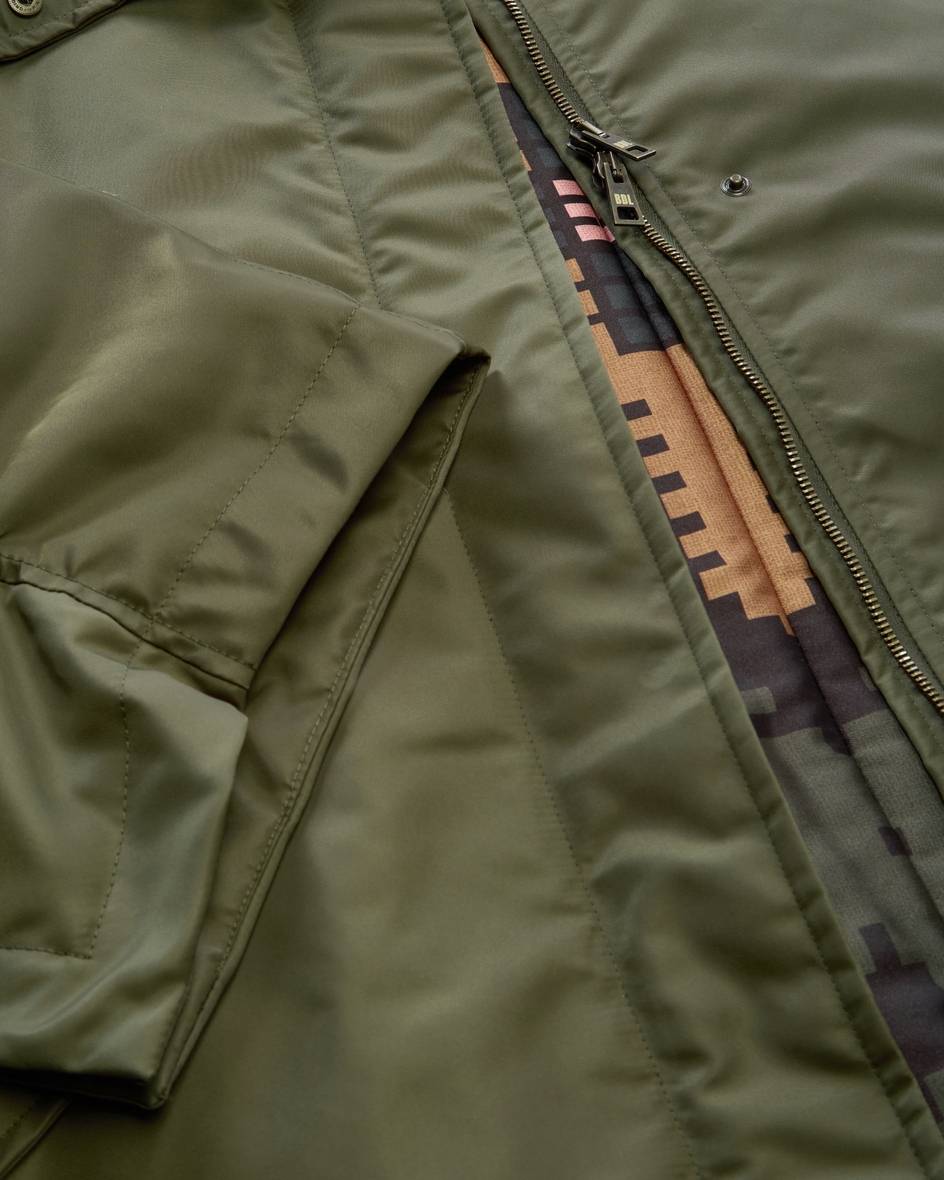 Bazar Deluxe Cape