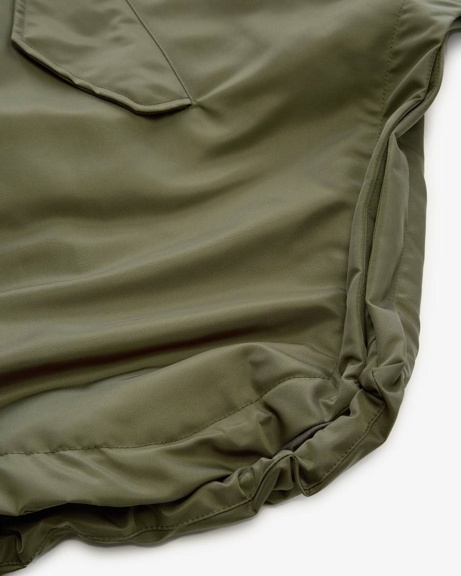 Bazar Deluxe Cape