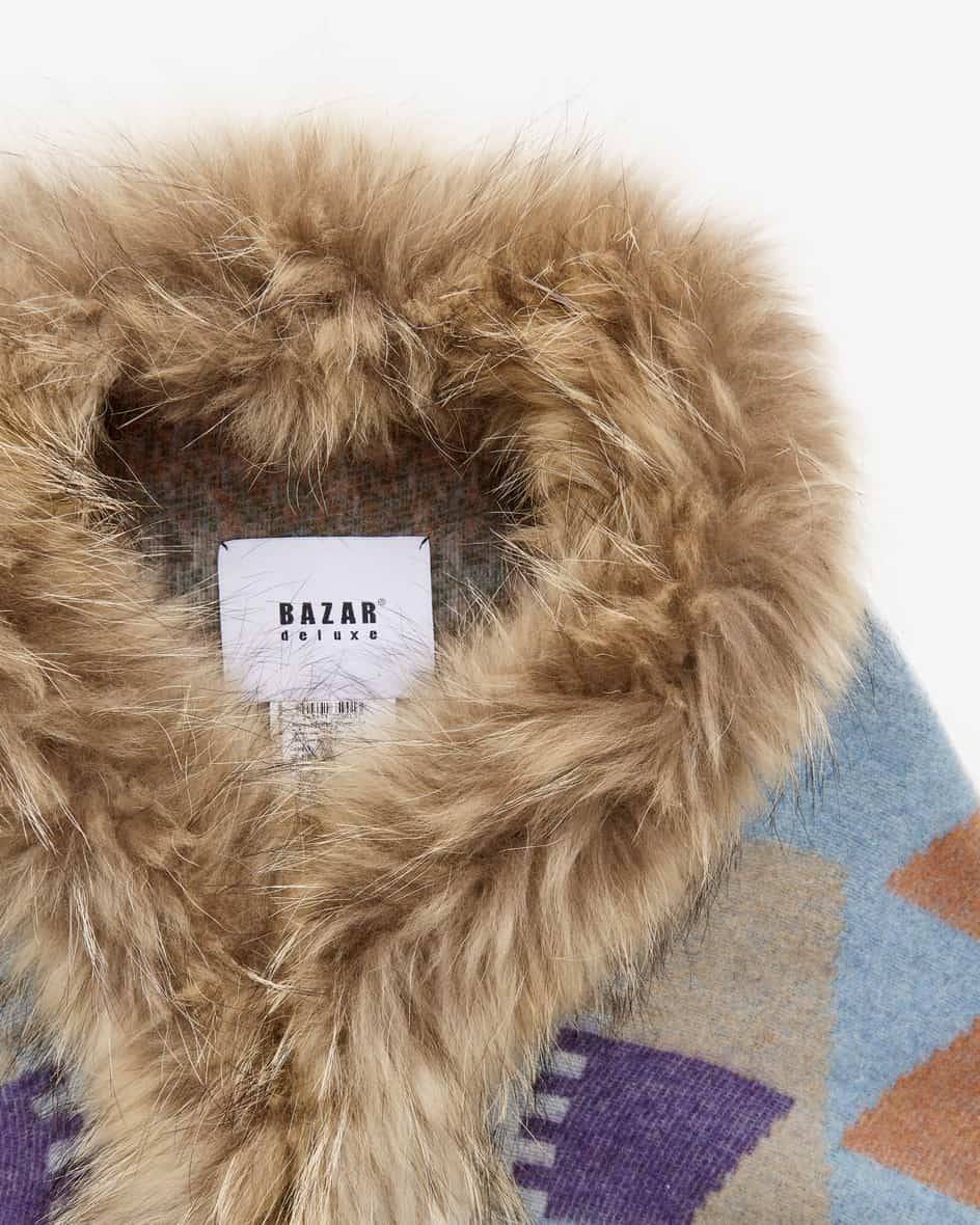 Bazar Deluxe Cape