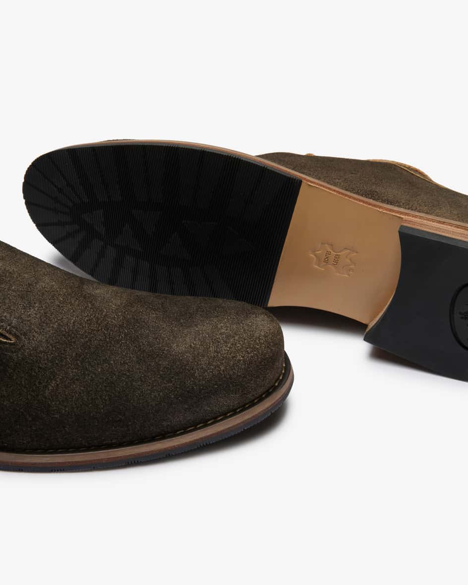 Dirndl + Bua Antikbock Haferlschuhe