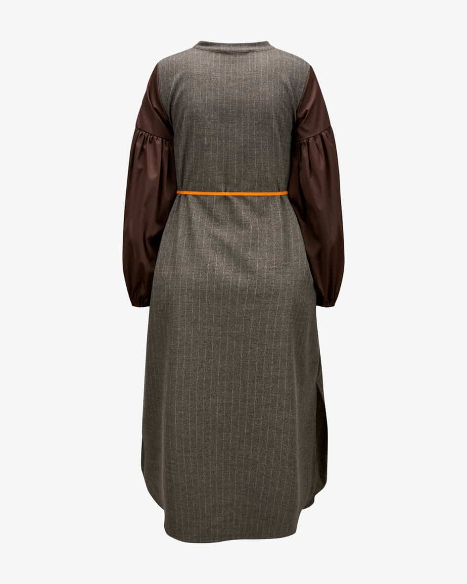 Jasmin Khezri Midikleid