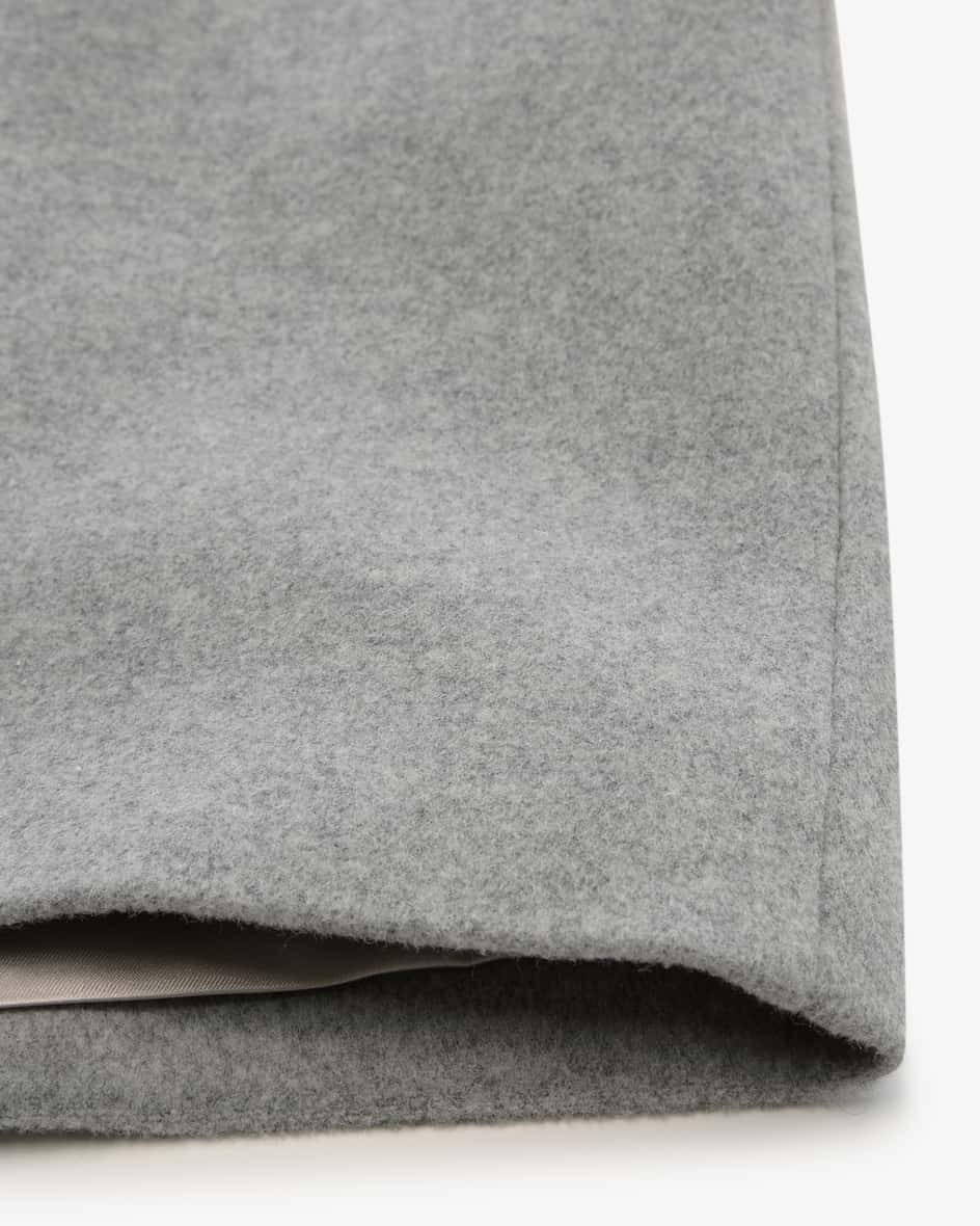 Maximilian Tamira Wollmantel