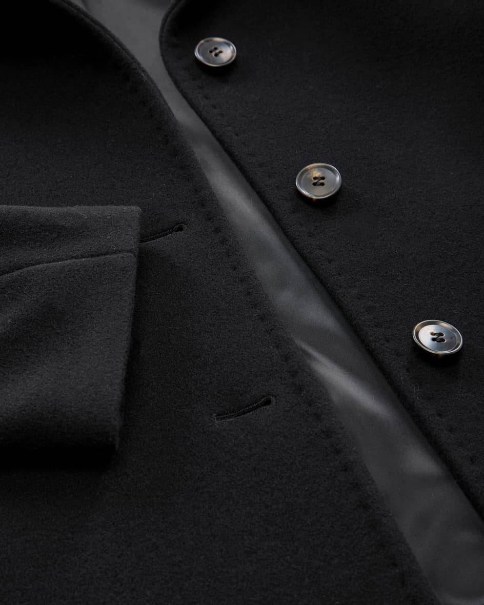 Maximilian Tamira Wollmantel