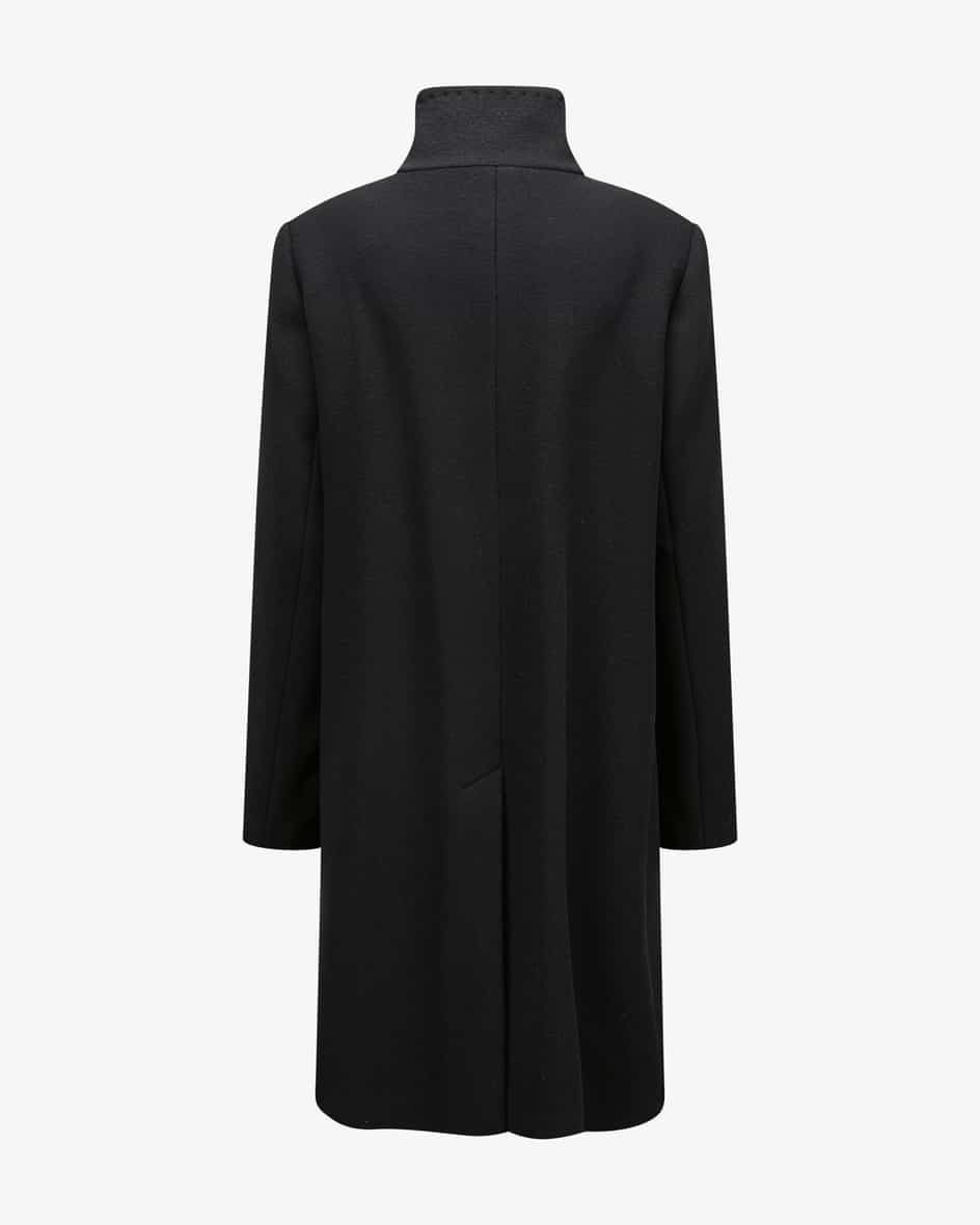 Maximilian Tamira Wollmantel