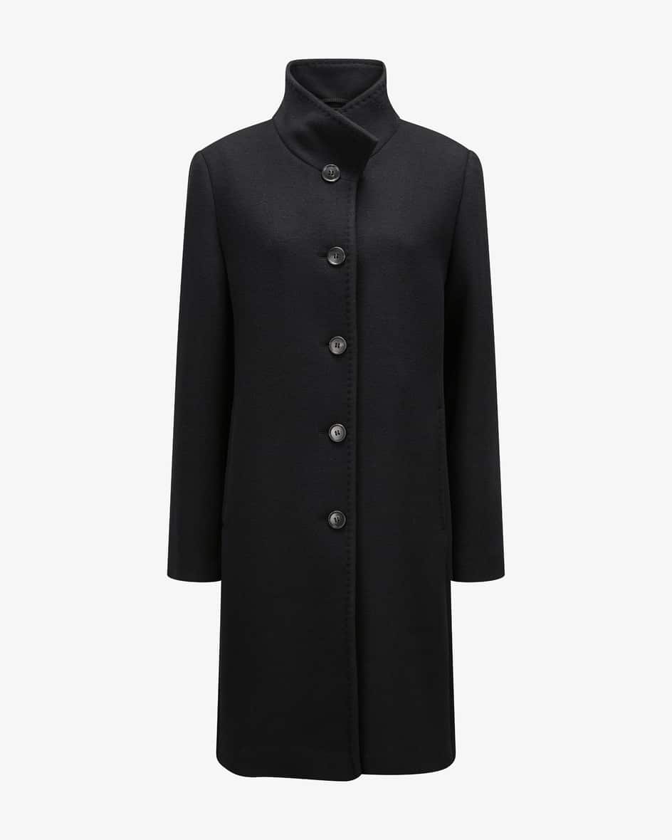 Maximilian Tamira Wollmantel