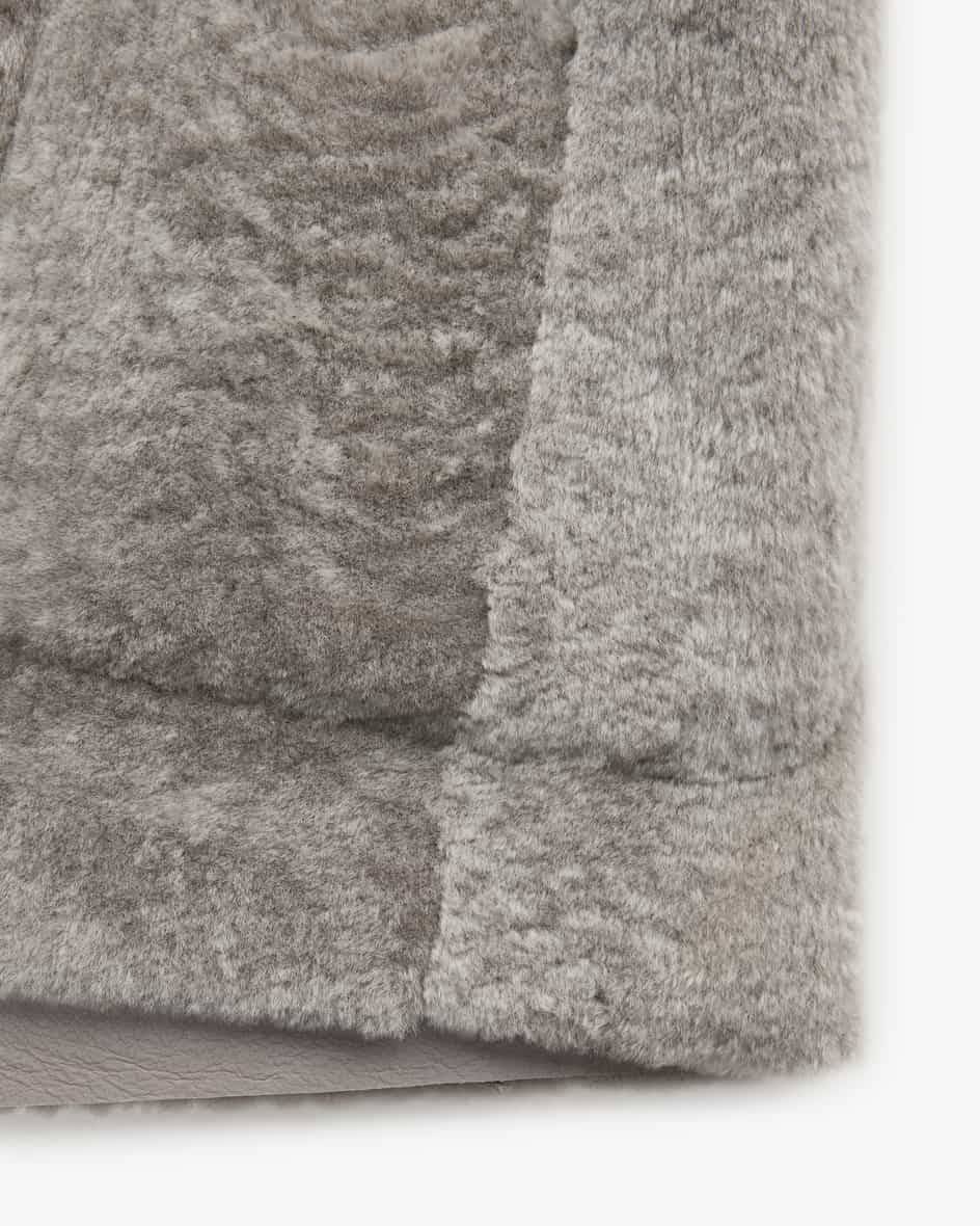 Nove Rakel Felljacke