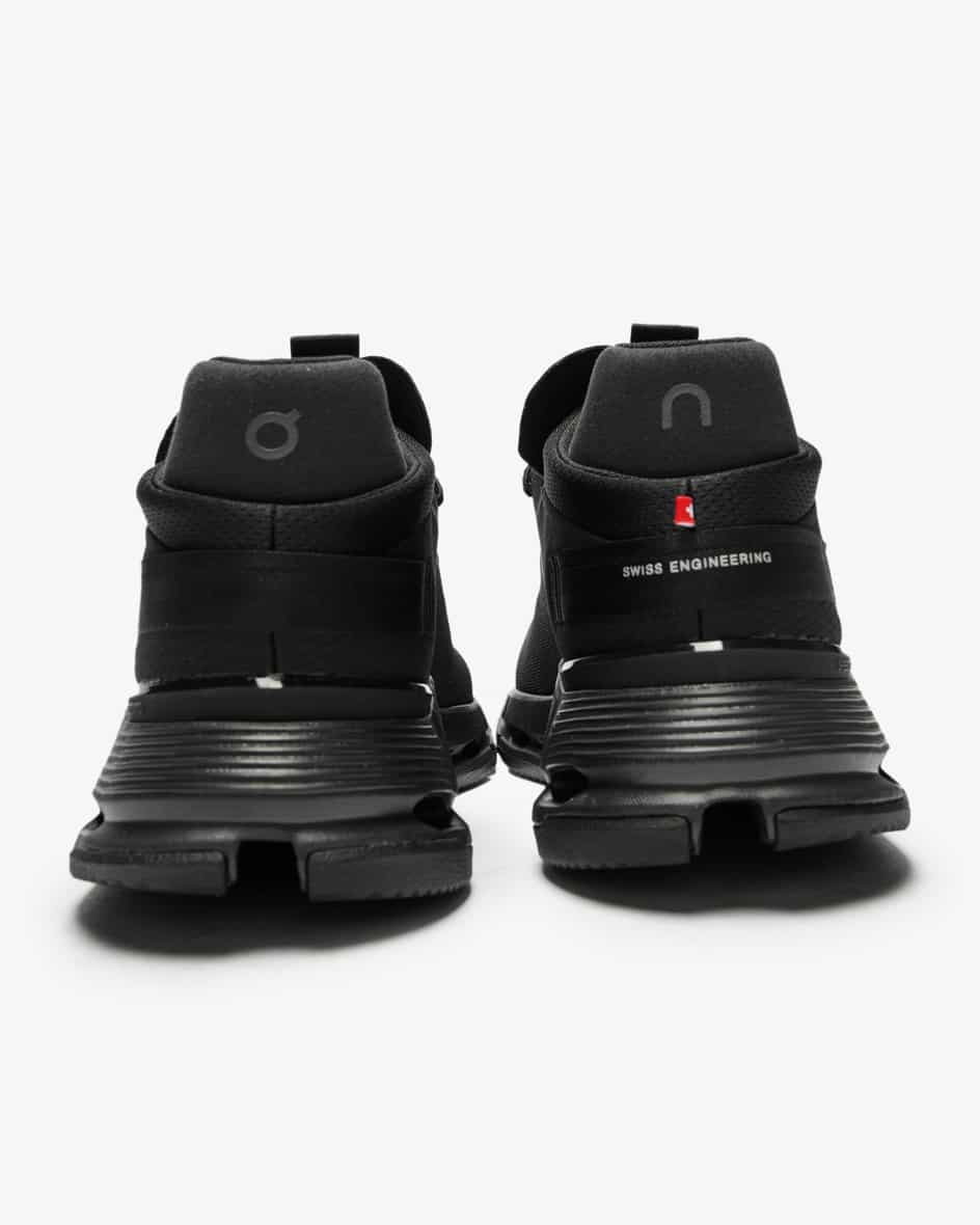 On-Running Cloudnova 2 Sneaker