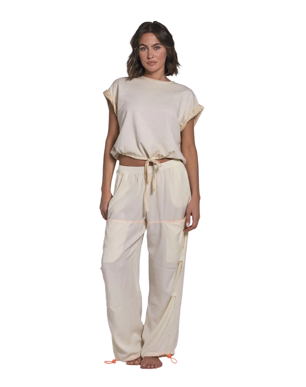 Love Joy Victory Crop T-Shirt Genti