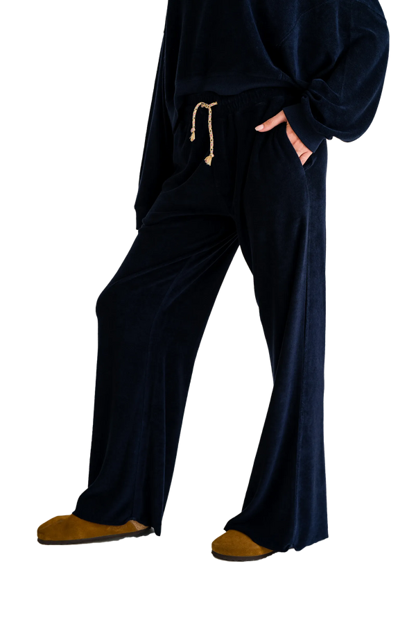 Love Joy Victory Frotty Sweathose