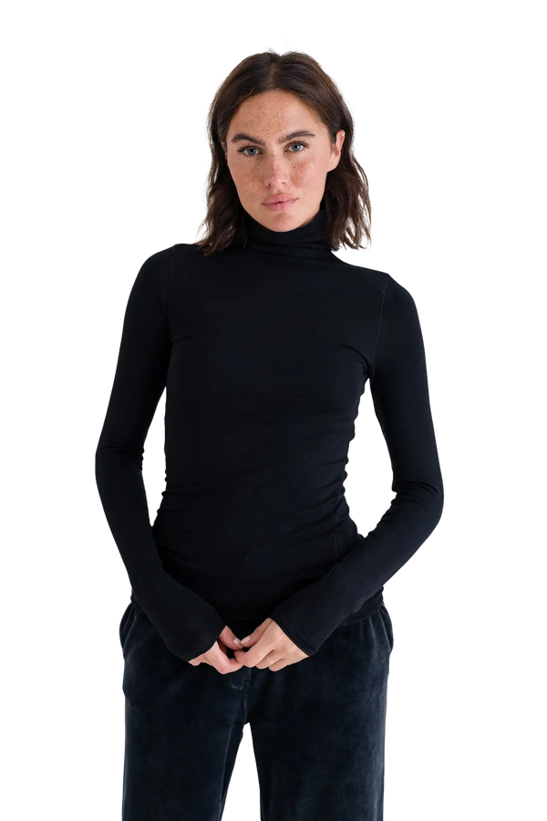 Love Joy Victory Langarmshirt mit Rollkragen Agena