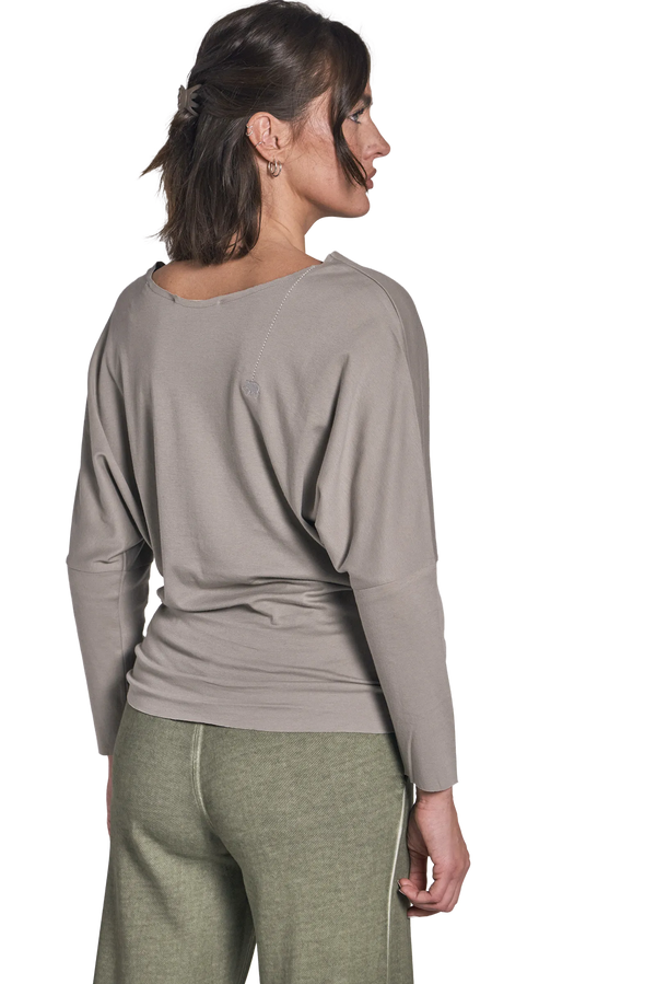 Love Joy Victory Longsleeve T-Shirt Baula