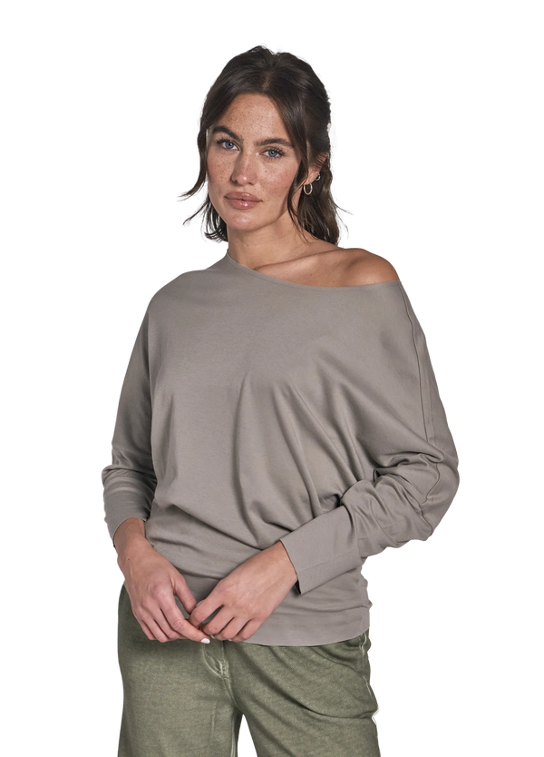 Love Joy Victory Longsleeve T-Shirt Baula