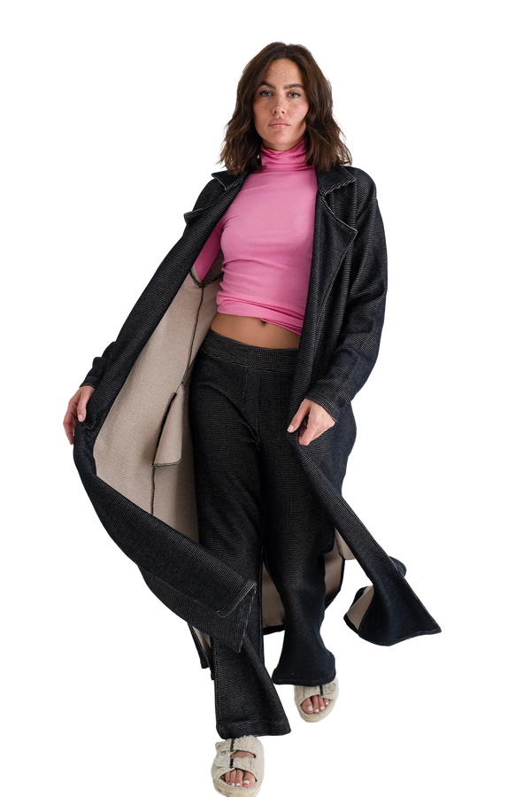 Love Joy Victory Mantel Ona