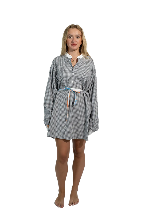 Love Joy Victory Re-Birth Bluse Oktobi