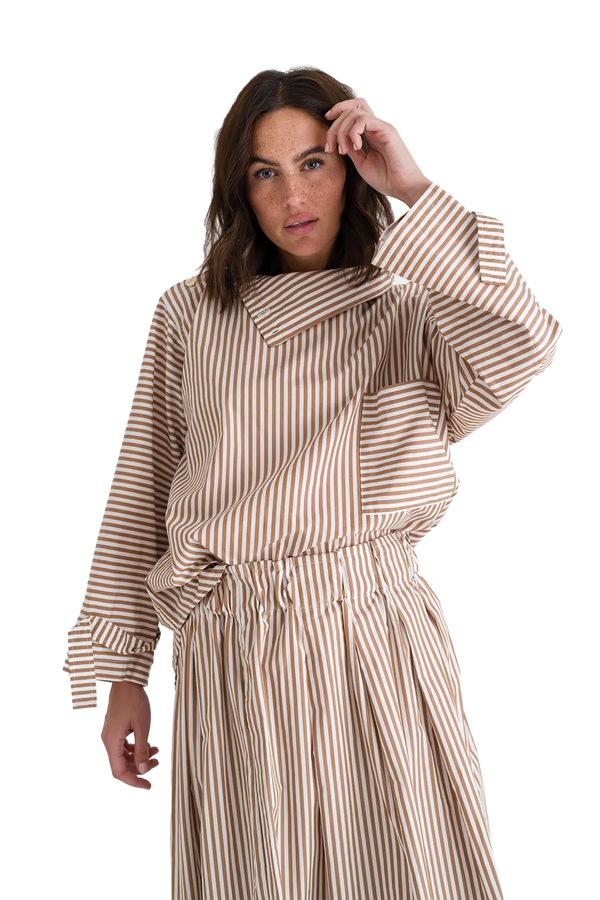 Love Joy Victory Re-birth Patchwork Bluse Rolina