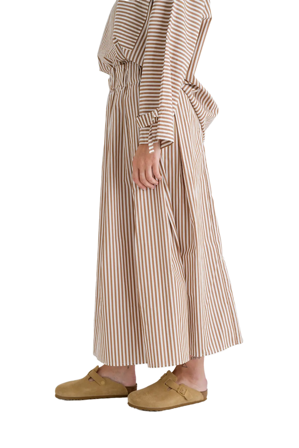 Love Joy Victory Re-Birth Patchwork Rock Tulipi