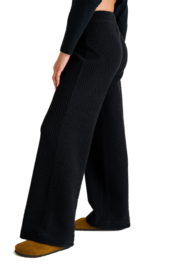 Love Joy Victory Sweathose Elenya