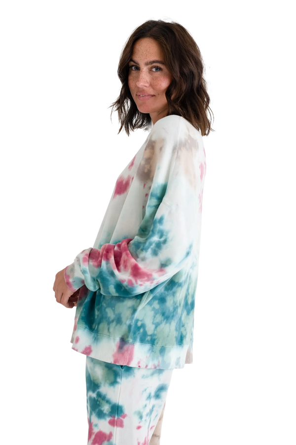 Love Joy Victory SWEATSHIRT MOA Tie & Dye