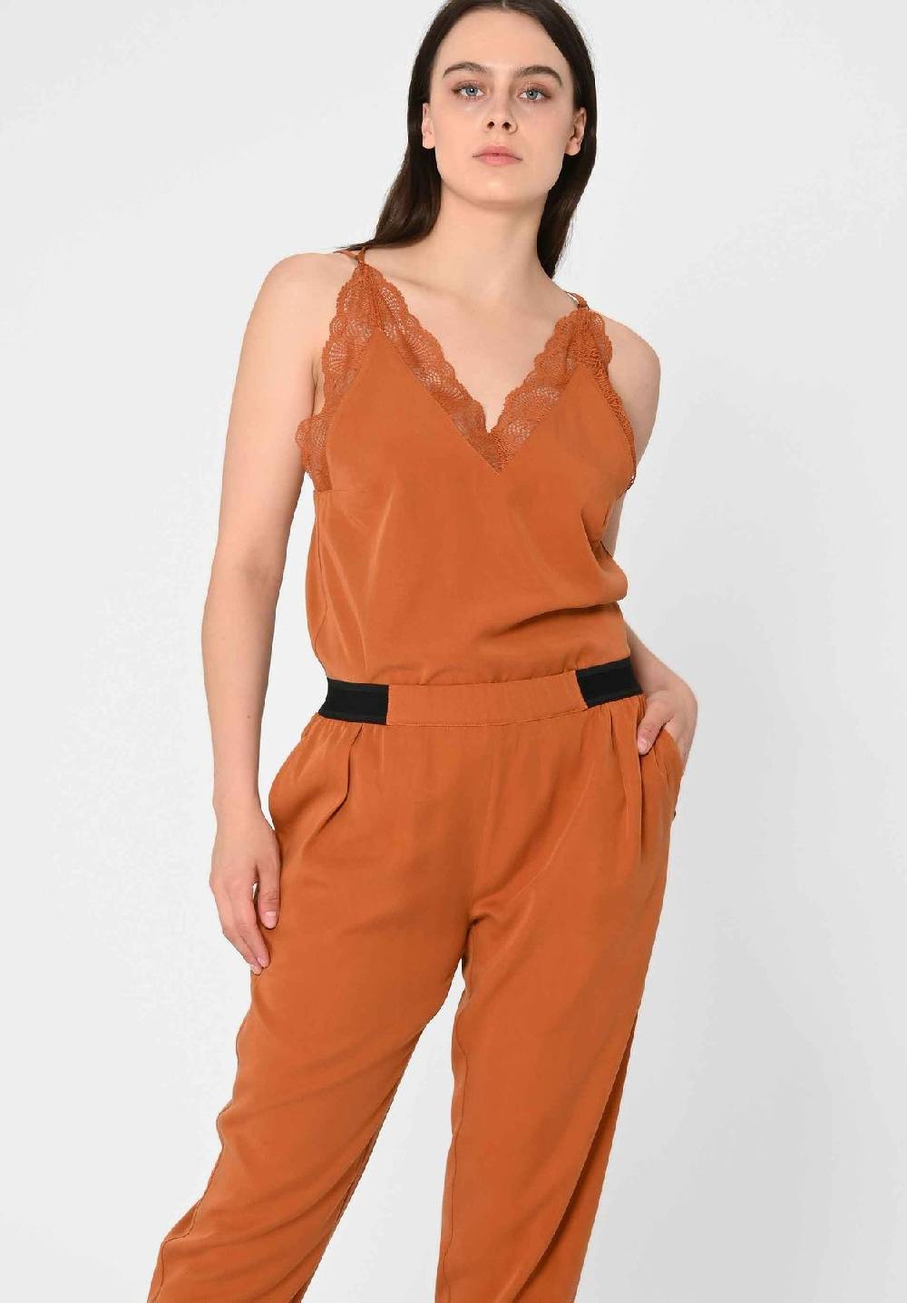 Lovjoi Hose VISKLA Dark Amber