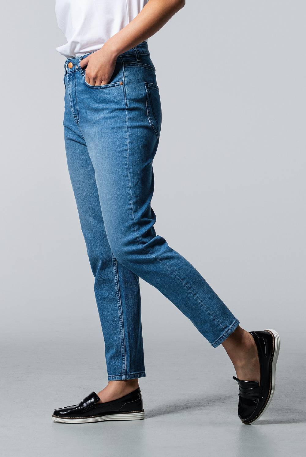Lovjoi Mom Jeans CARPINE Blue Denim