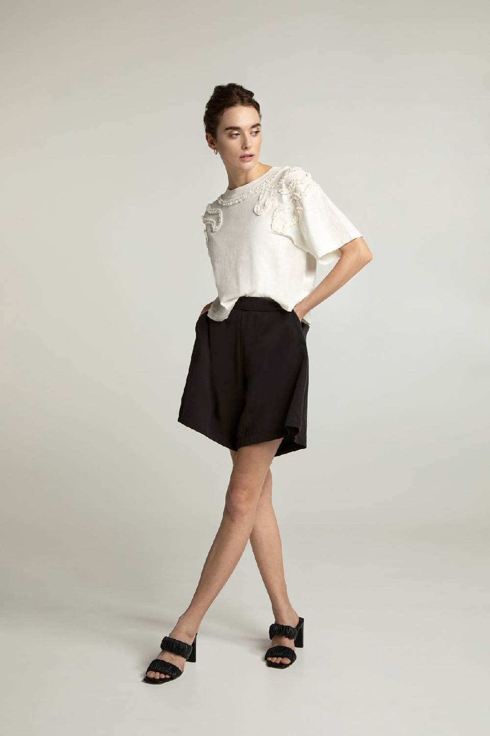 Lovjoi Shorts FELIPPA Black