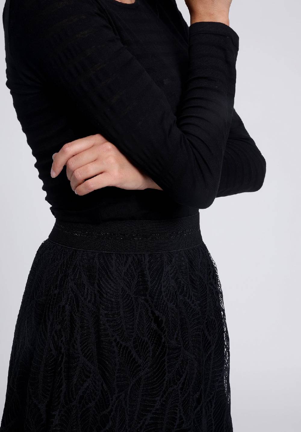 Lovjoi Spitzenrock TARU